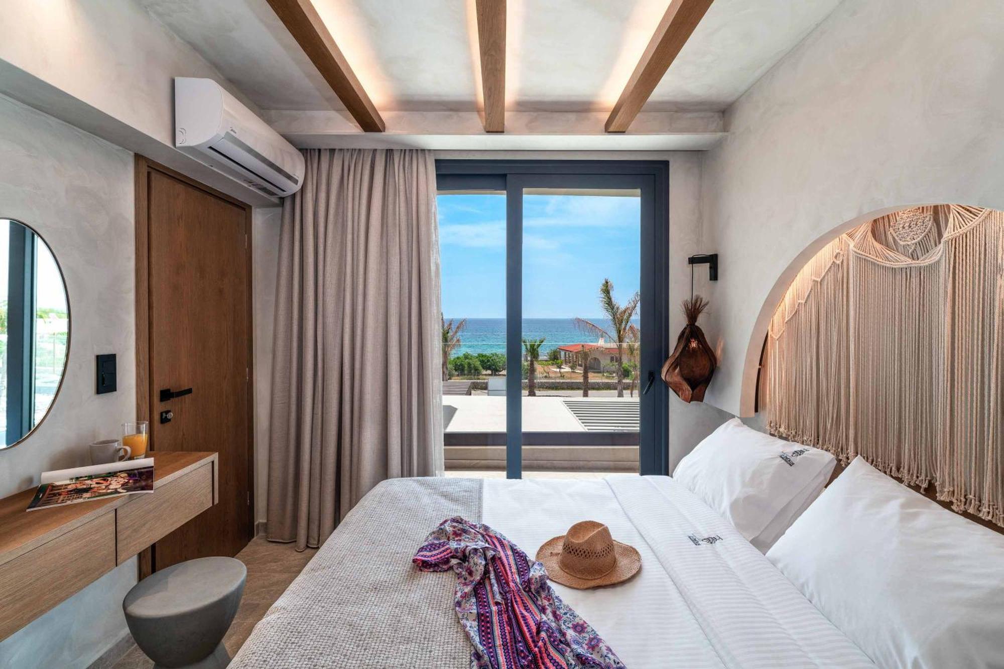 Helios Villa Kiotari